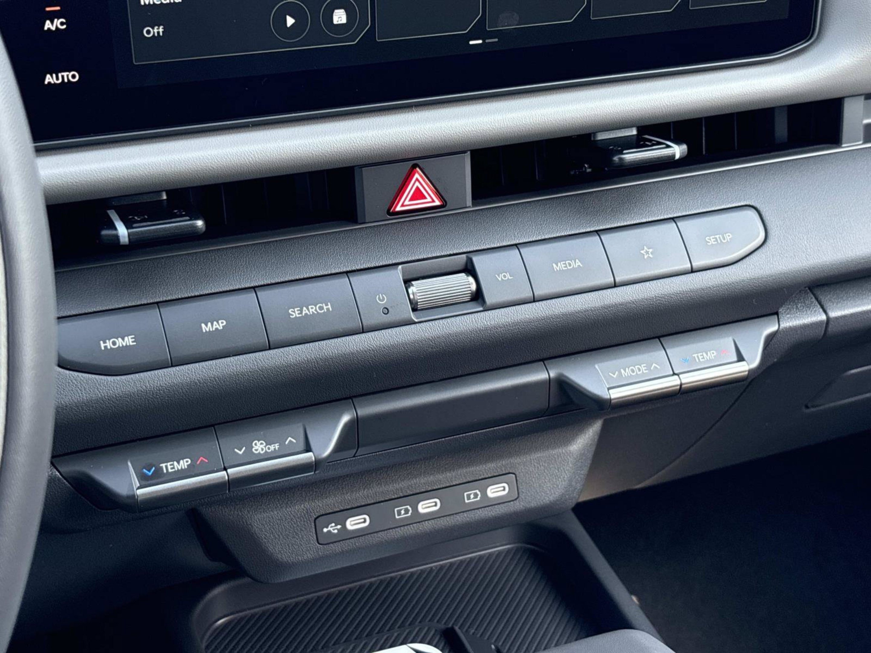 New 2027 Pale Gray Kia EX image 28