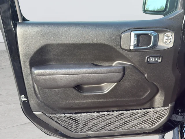 Used 2024 Black Jeep Sport S image 21