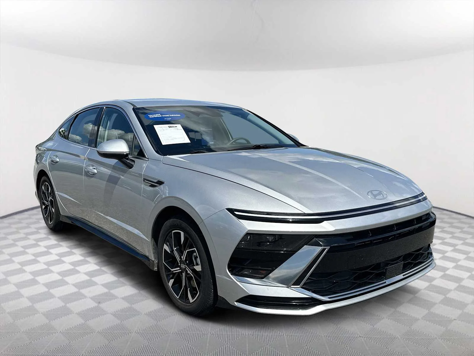 2024 Hyundai Sonata SEL's photo