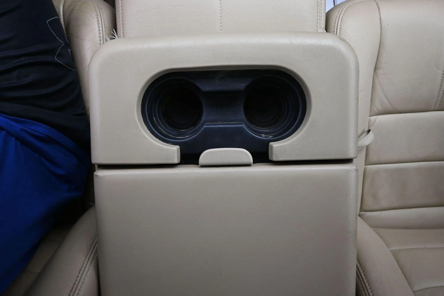 Used 2008 White Ford XL image 28