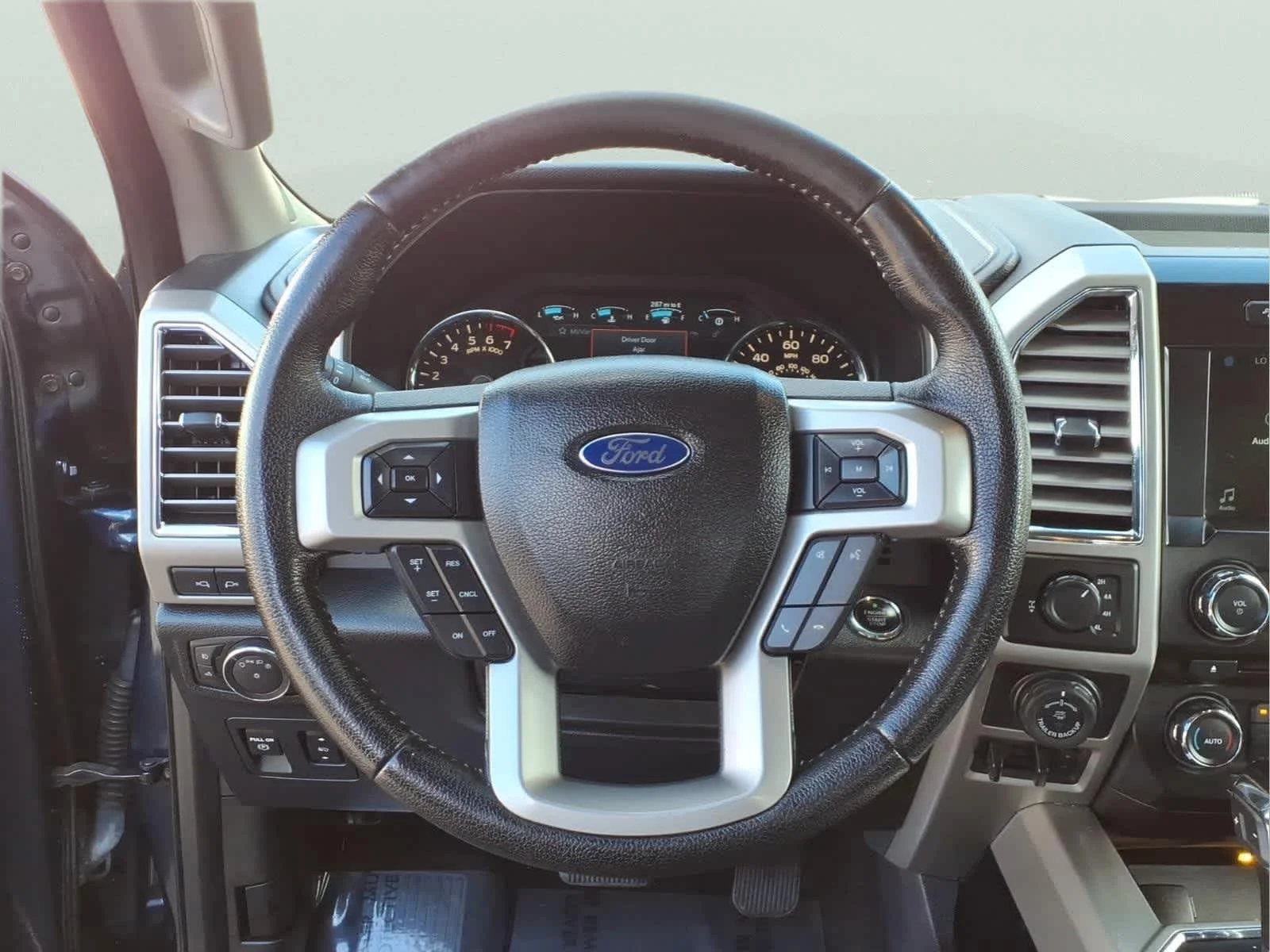 Used 2016 Blue Jeans Metallic Ford Lariat image 18