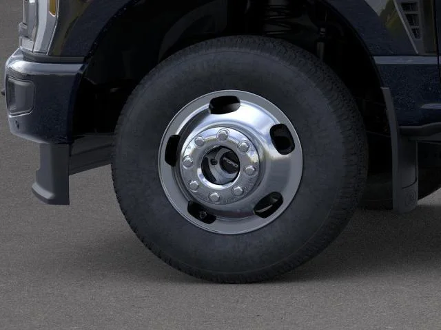 New 2026 Agate Black Metallic Ford F-350® Platinum® image 41