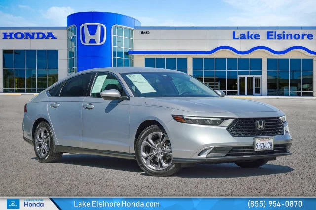 Used 2023 Lunar Silver Metallic Honda EX image 1