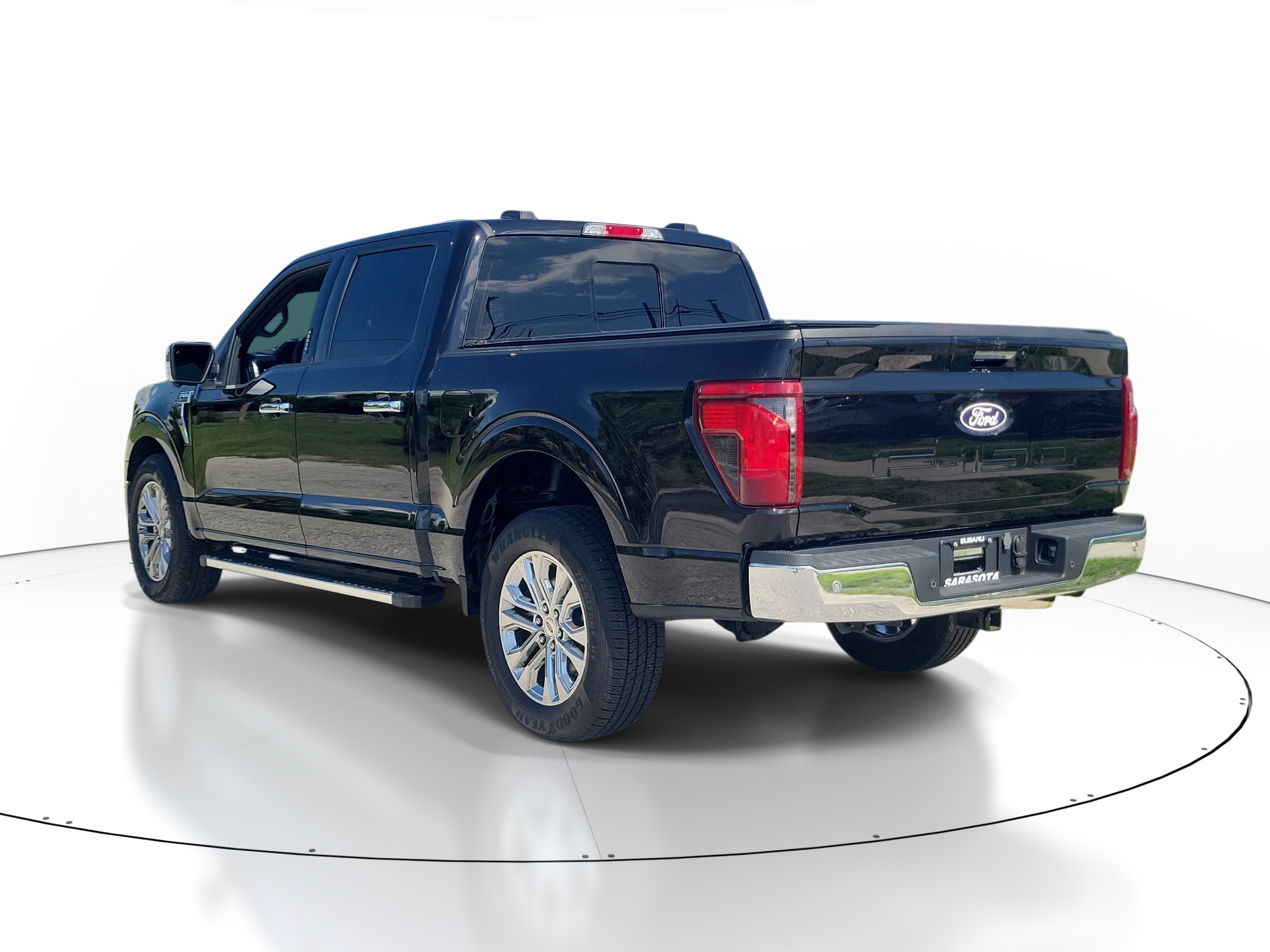Used 2024 Agate Black Metallic Ford XLT image 3