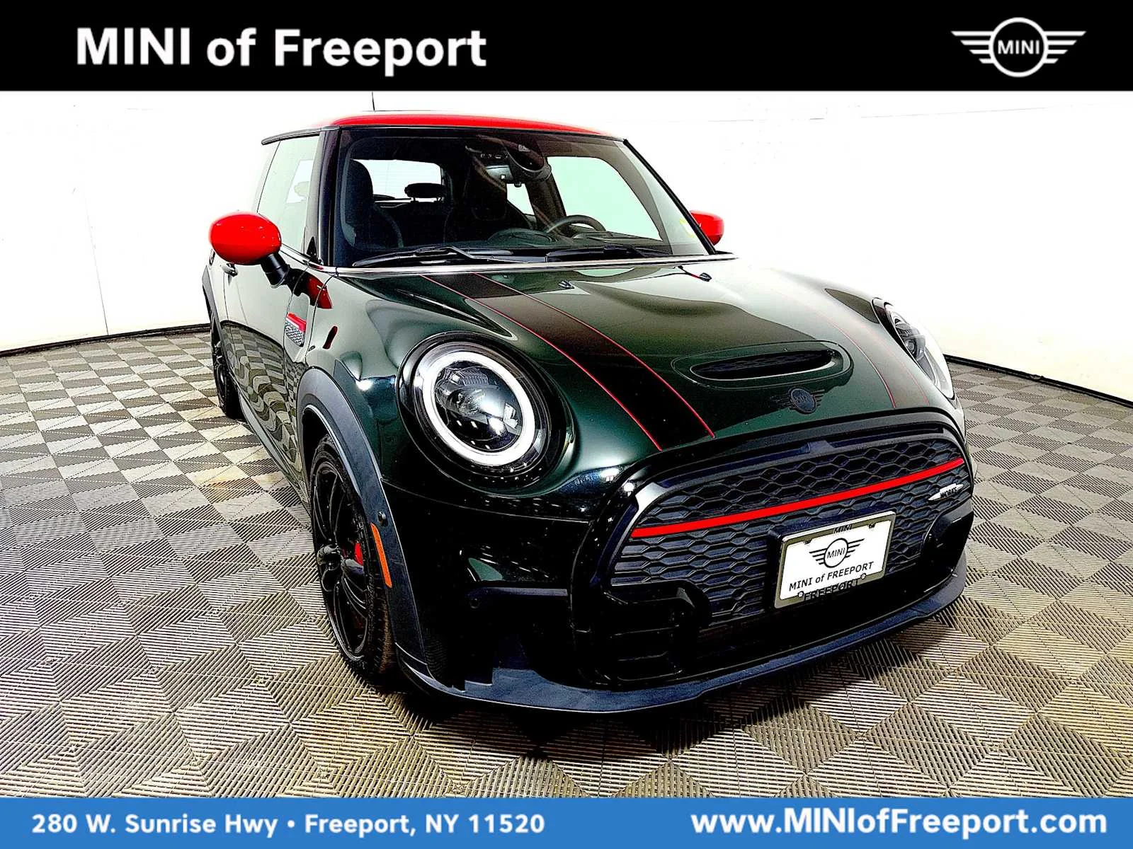 2023 MINI Hardtop John Cooper Works's photo