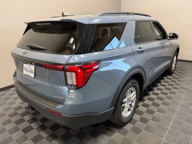 New 2026 Vapor Blue Metallic Ford Active image 8
