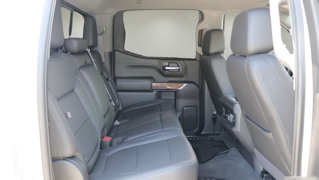 Used 2020 Silver Chevrolet RST image 16