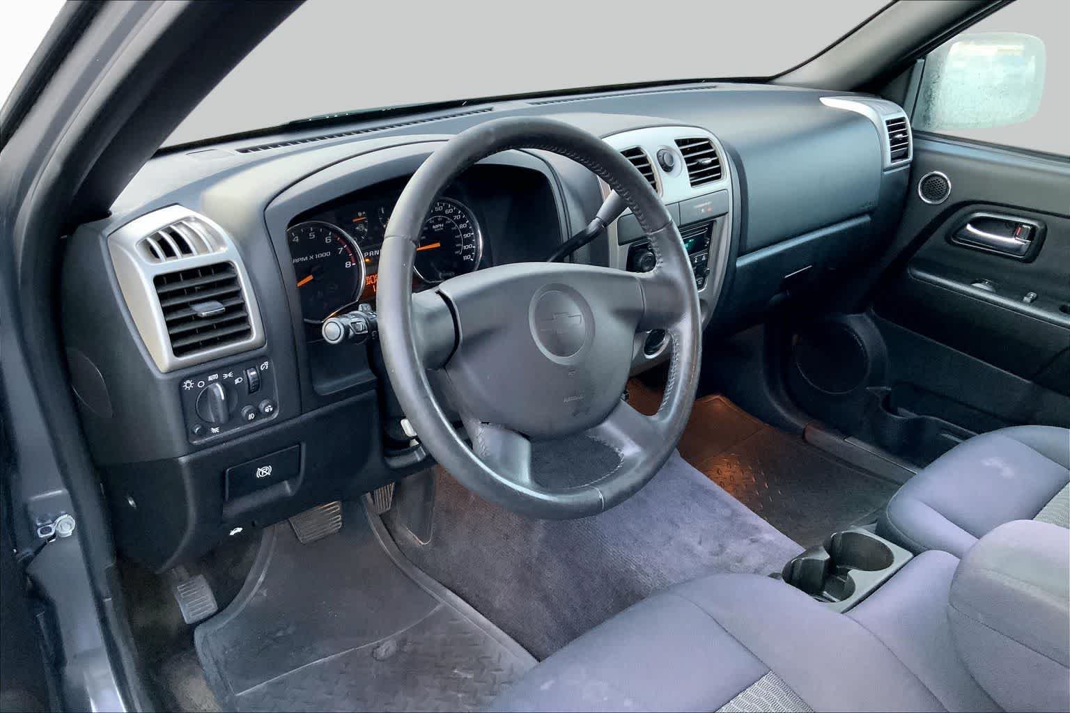 Used 2008 Dark Gray Metallic Chevrolet LT w/1LT image 15