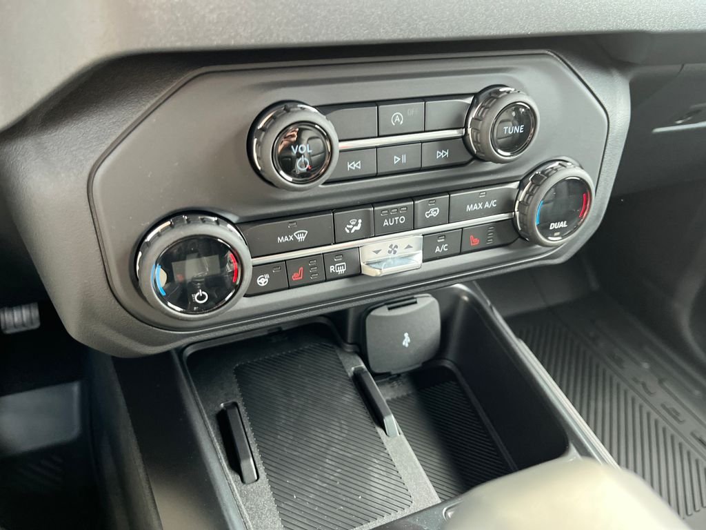 New 2026 Desert Sand Ford Outer Banks® image 20