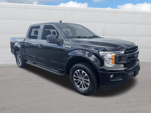 Used 2019 Agate Black Metallic Ford XLT image 2