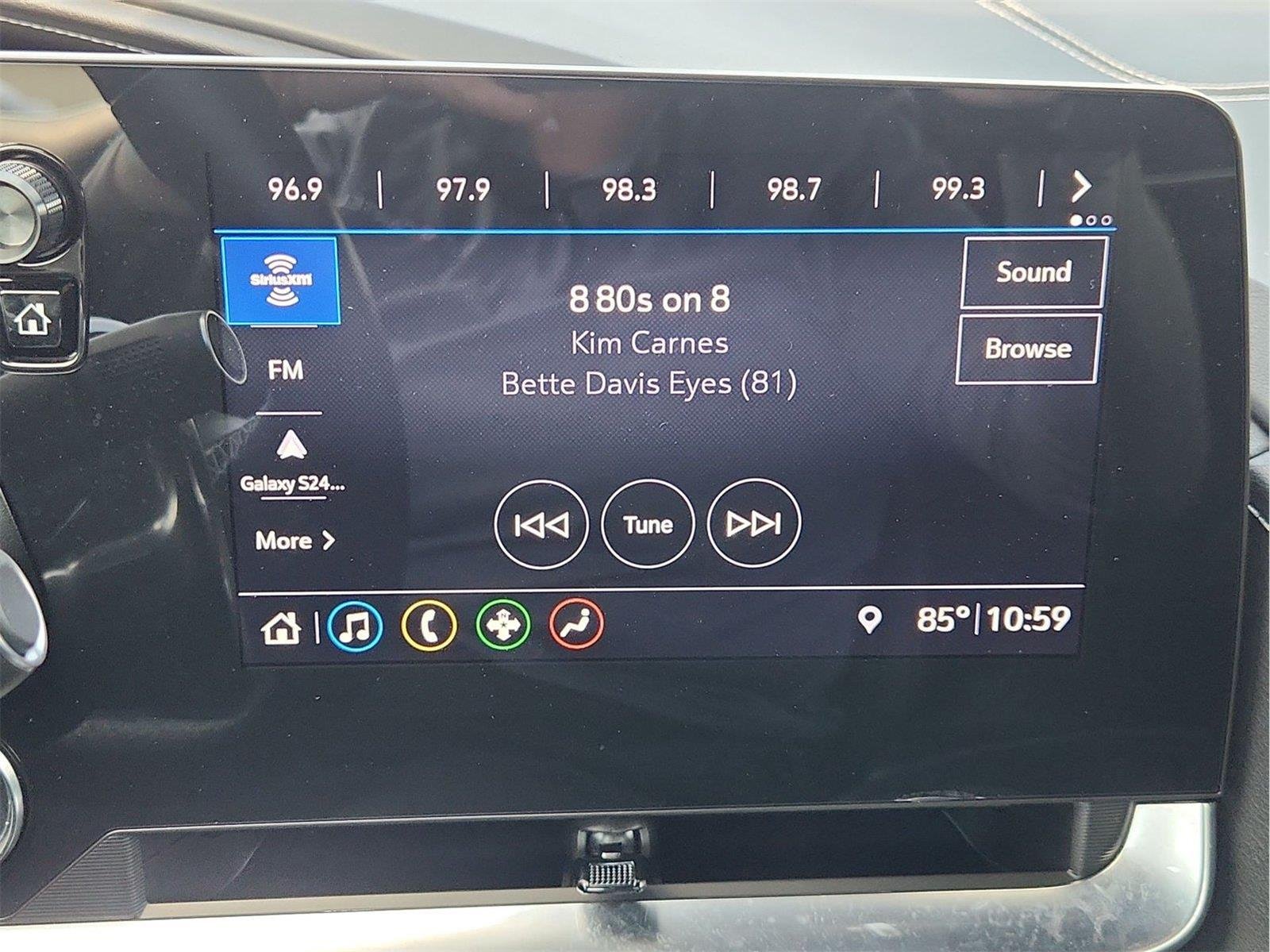 2020 Chevrolet Corvette Stingray photo 13 of 30