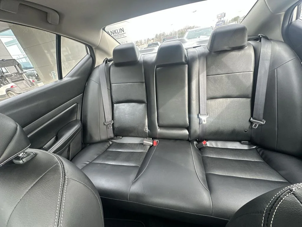 Used 2020 Silver Nissan 2.0 Platinum image 29