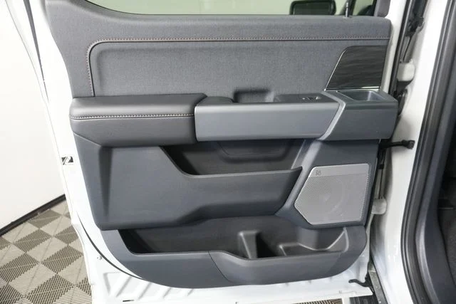 New 2026 Avalanche Ford Lariat® image 32