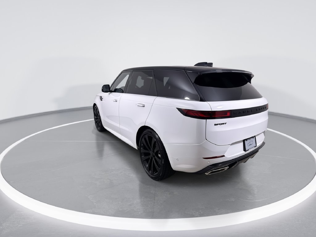 New 2026  Land Rover Dynamic SE image 6