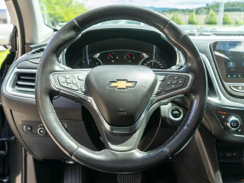 Used 2019 Gray Chevrolet Premier image 16