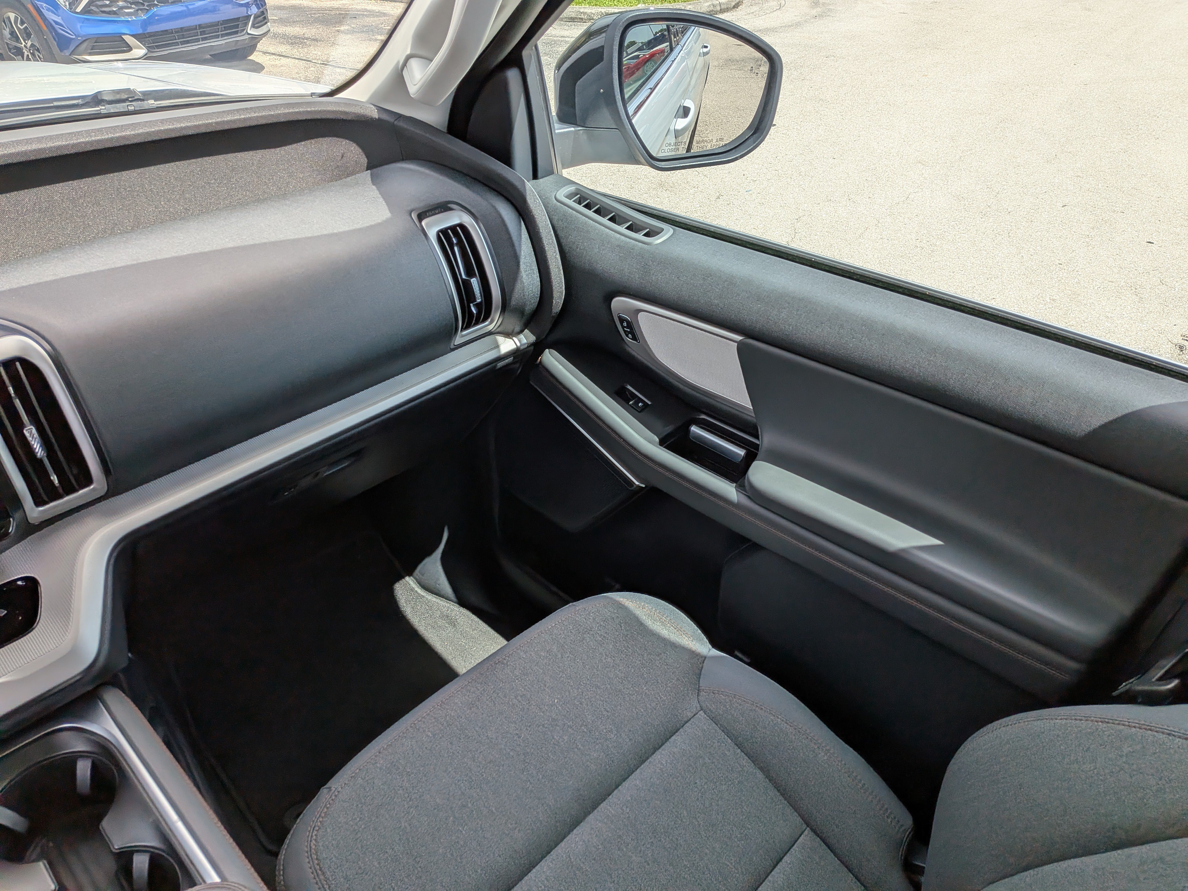 2025 Ford Expedition Active - Photo 18