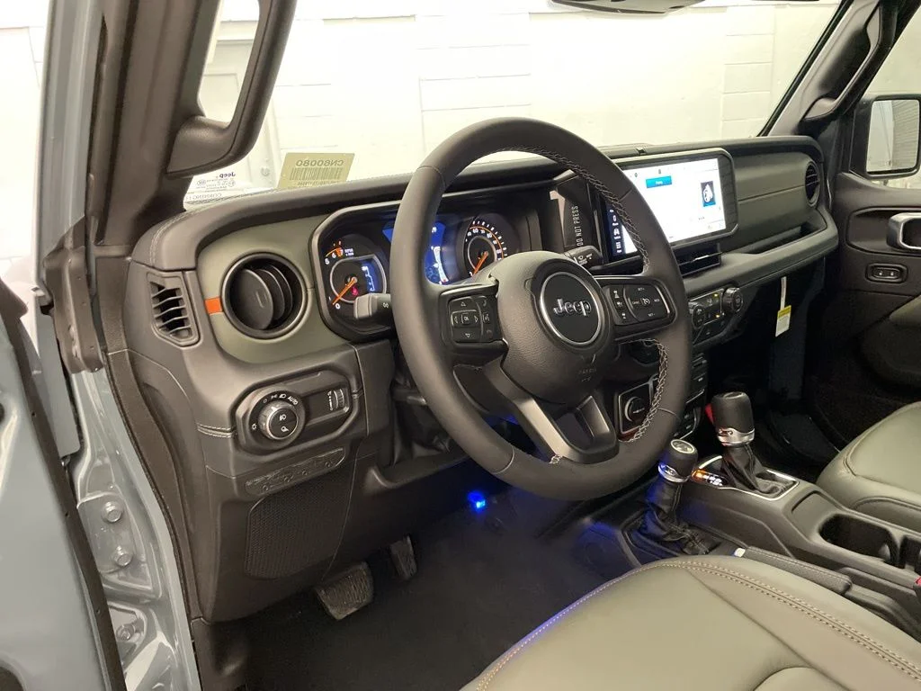 New 2026 Gray Jeep Mojave image 14