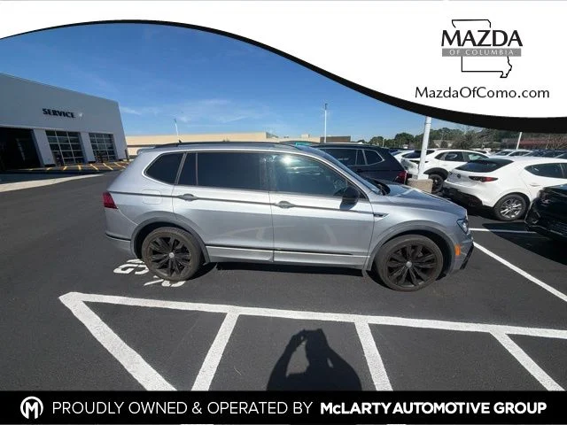 Used 2021 Silver Volkswagen 2.0T SE R-Line Black image 1