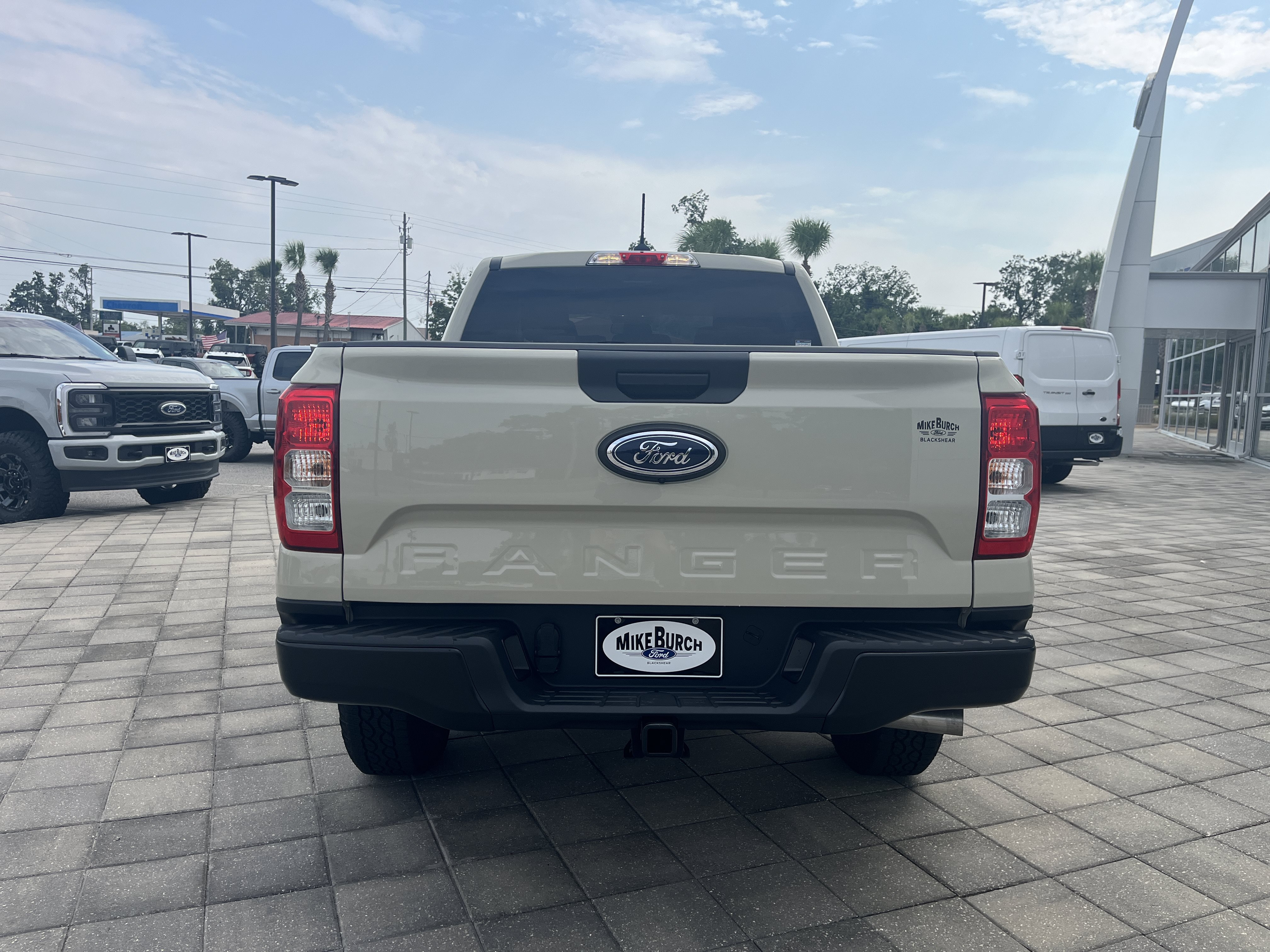 New 2026 Beige Ford XL image 6