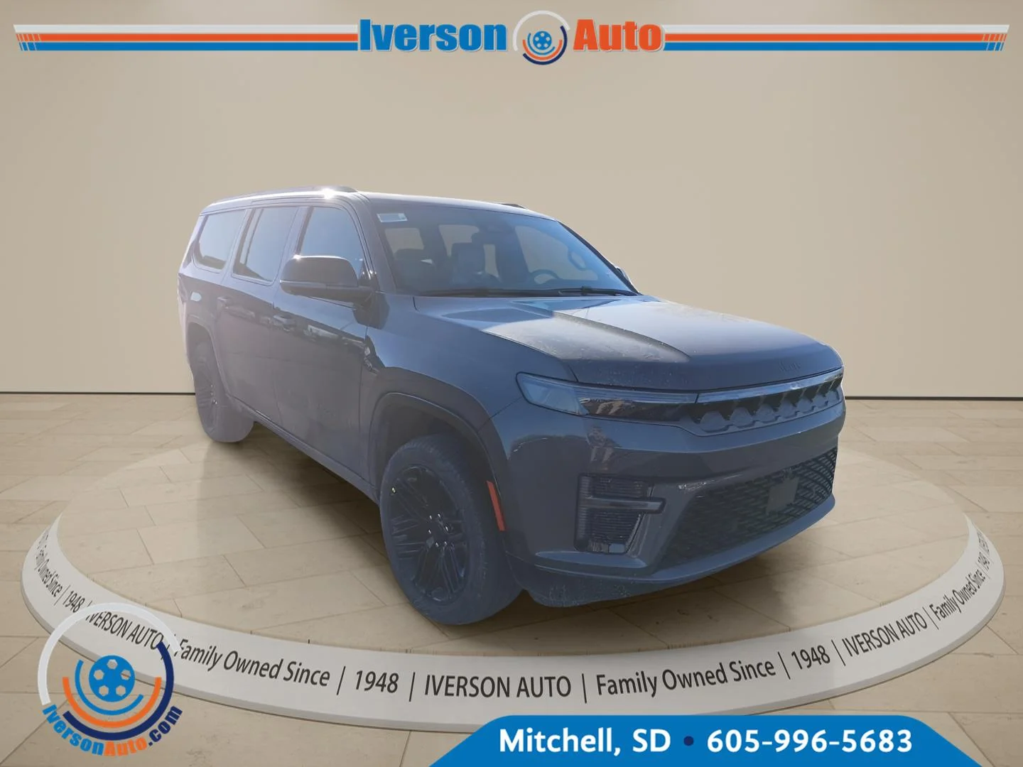 New 2026 Baltic-Gray Metallic Clear-Coat Exterior Paint Jeep Limited Reserve image 30