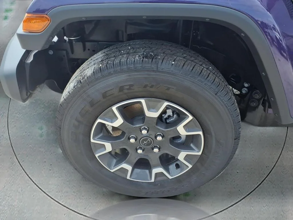 New 2026 Reign Exterior Paint Jeep Sahara image 4