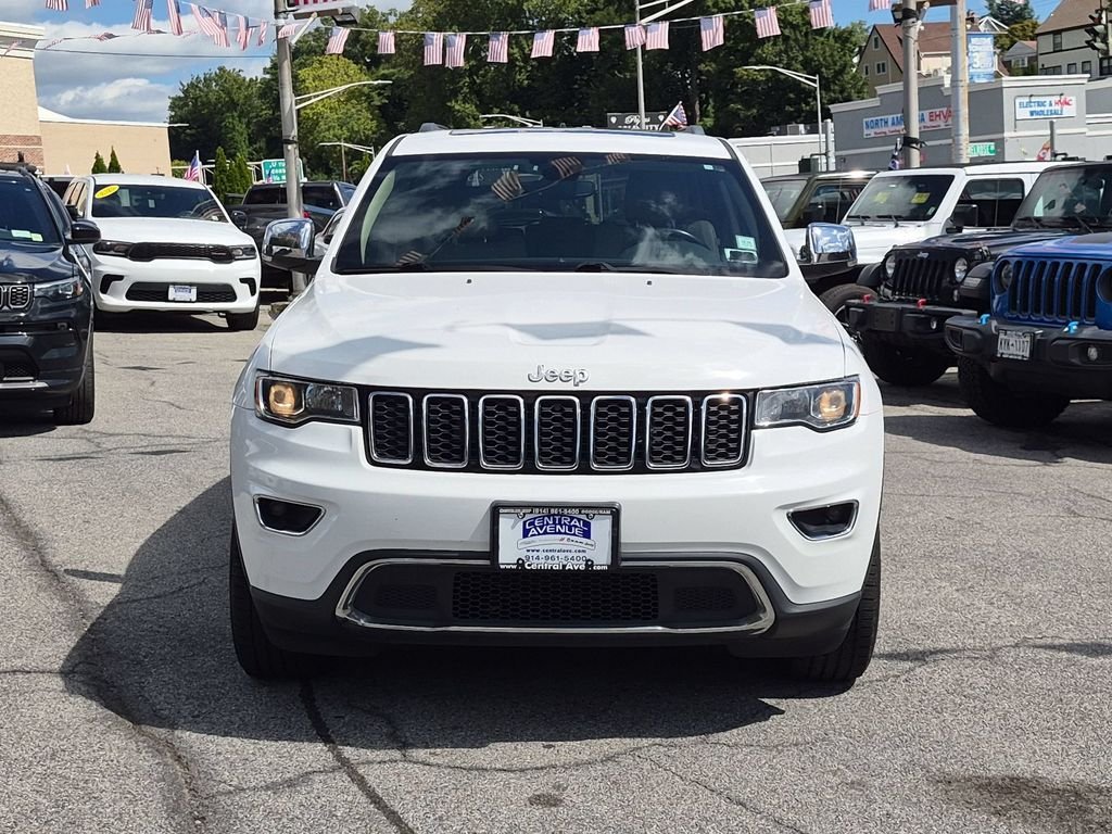 Used 2018 White Jeep Limited image 2
