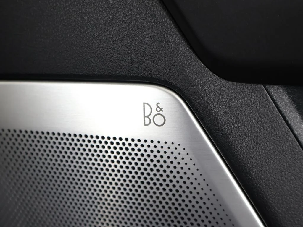 Used 2024 Agate Black Metallic Ford Lariat image 60