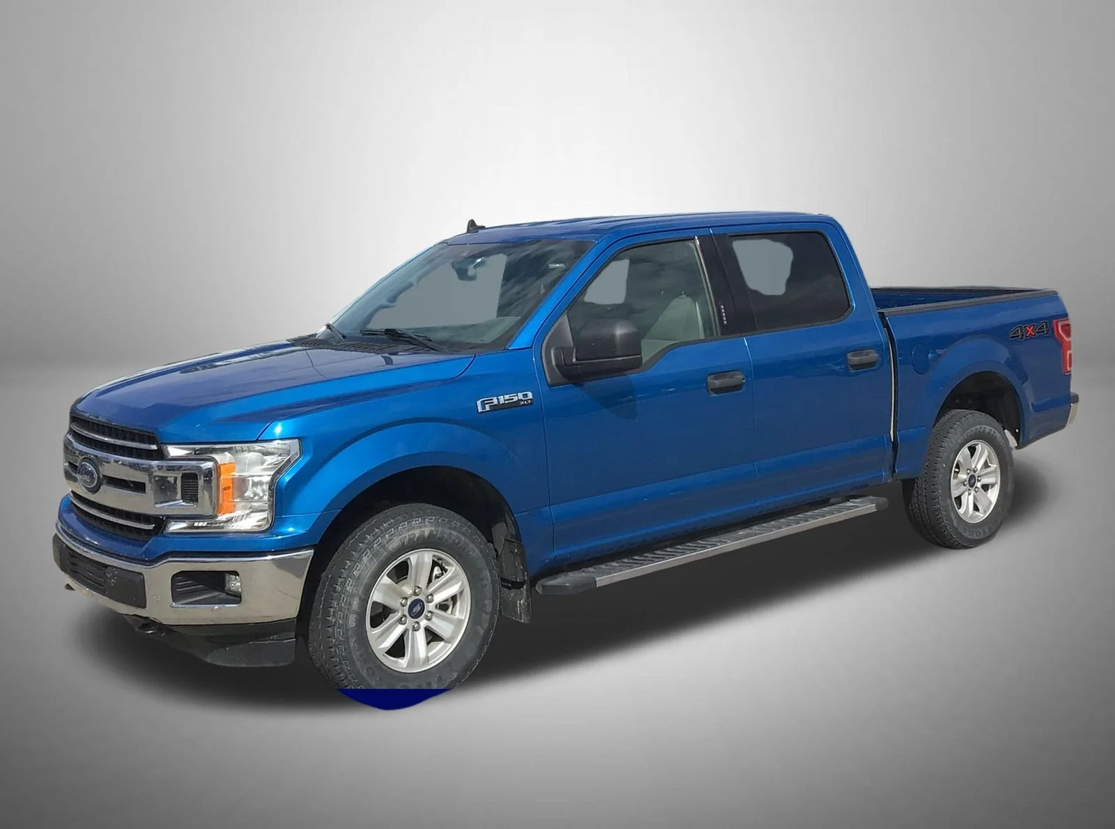 Used 2020 Blue Ford XLT image 1