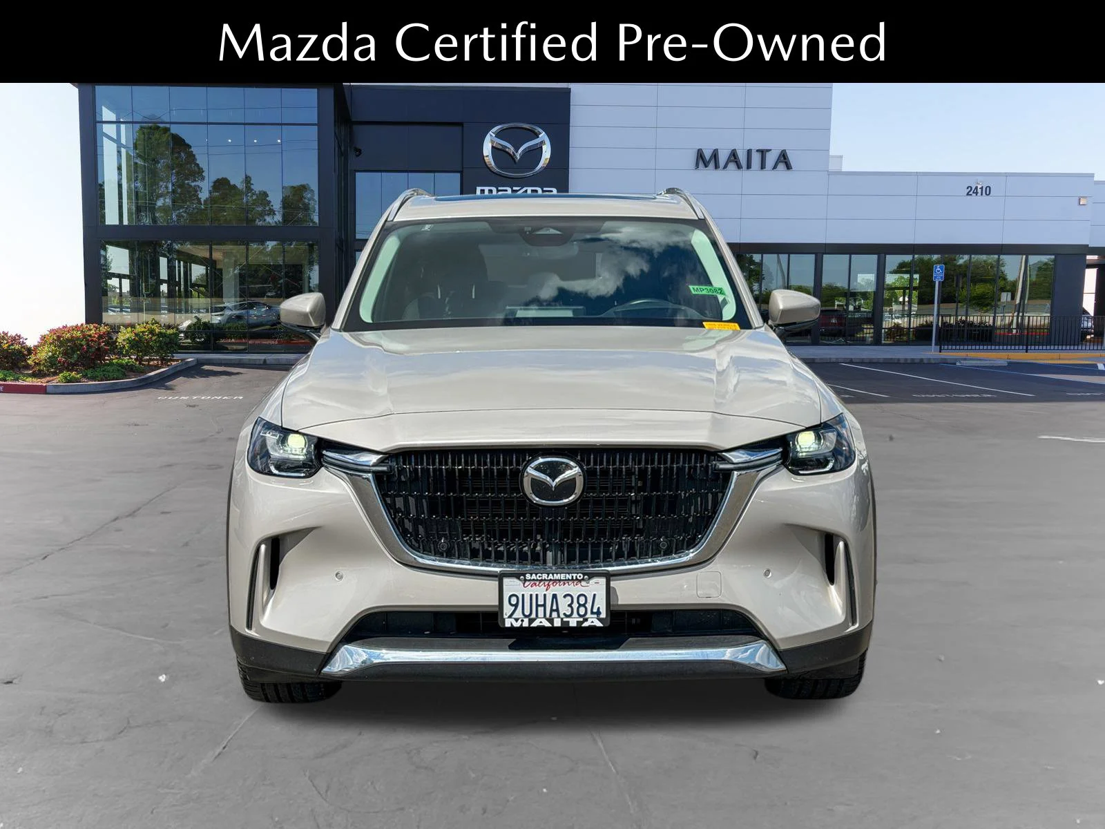 Certified Used 2024 Platinum Quartz Mazda Premium image 2