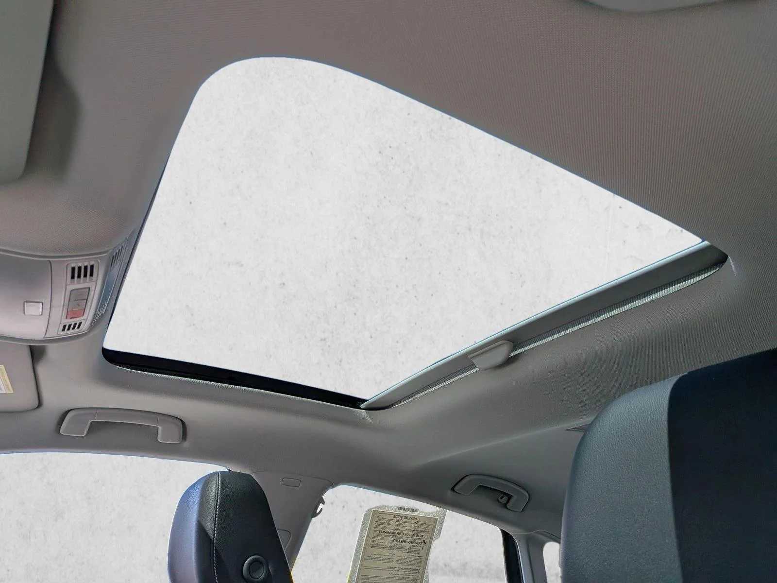 Used 2024 Silver/Gray Volkswagen SE image 16