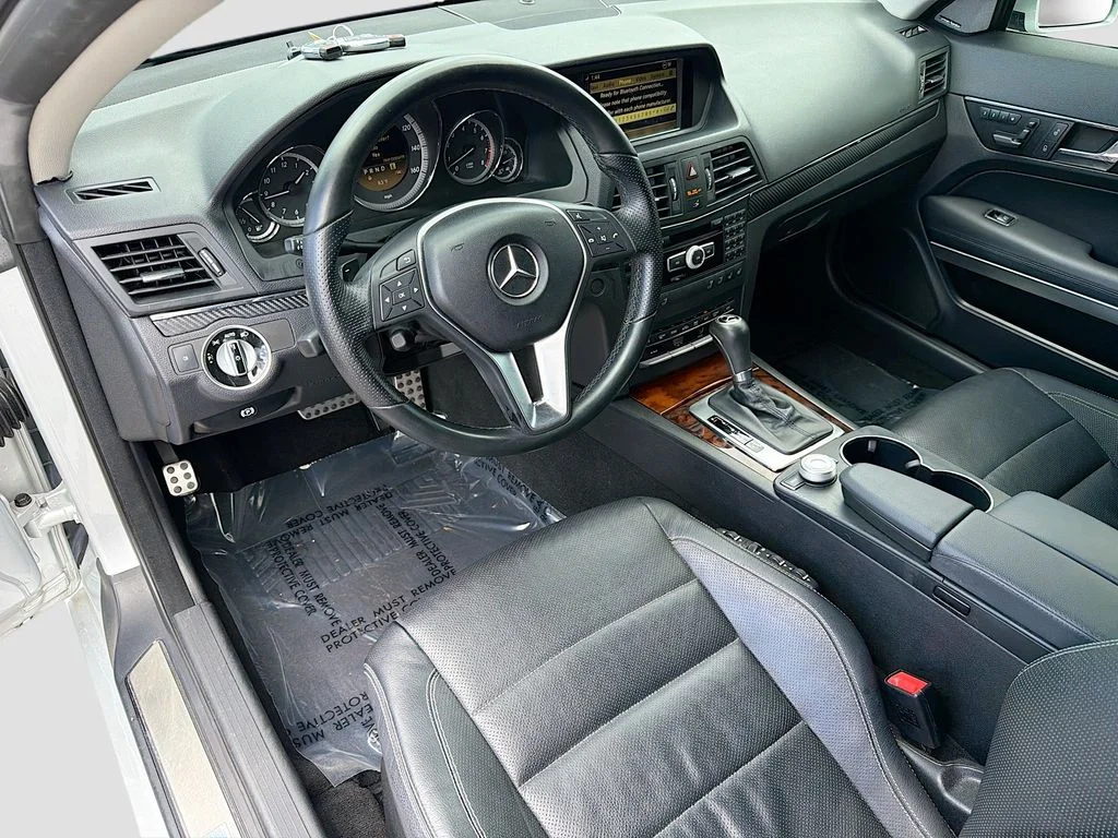 Used 2012  Mercedes-Benz E 350 image 21