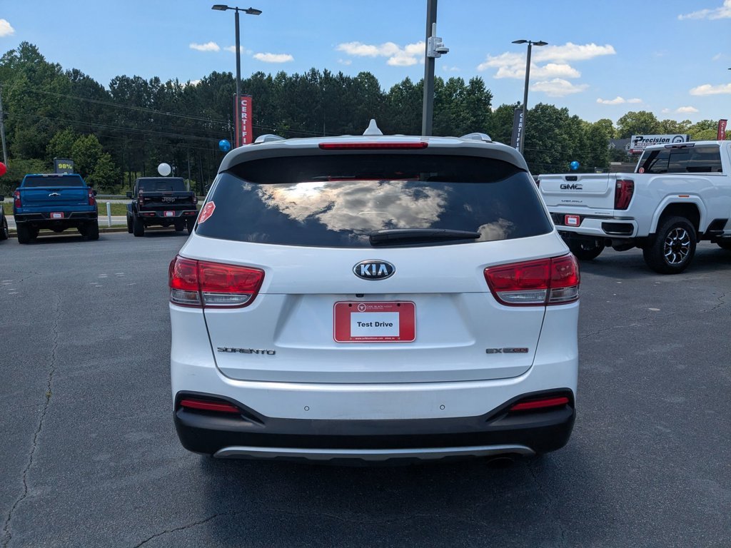 Used 2017 Snow White Pearl Kia EX image 6