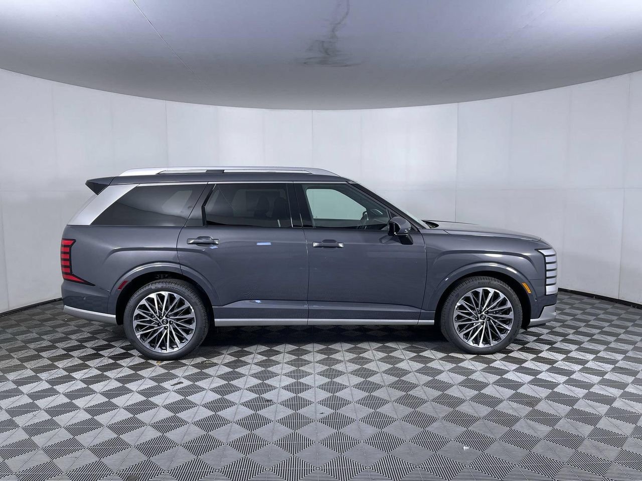 New 2026 Ecotronic Gray Pearl Hyundai Calligraphy AWD image 4