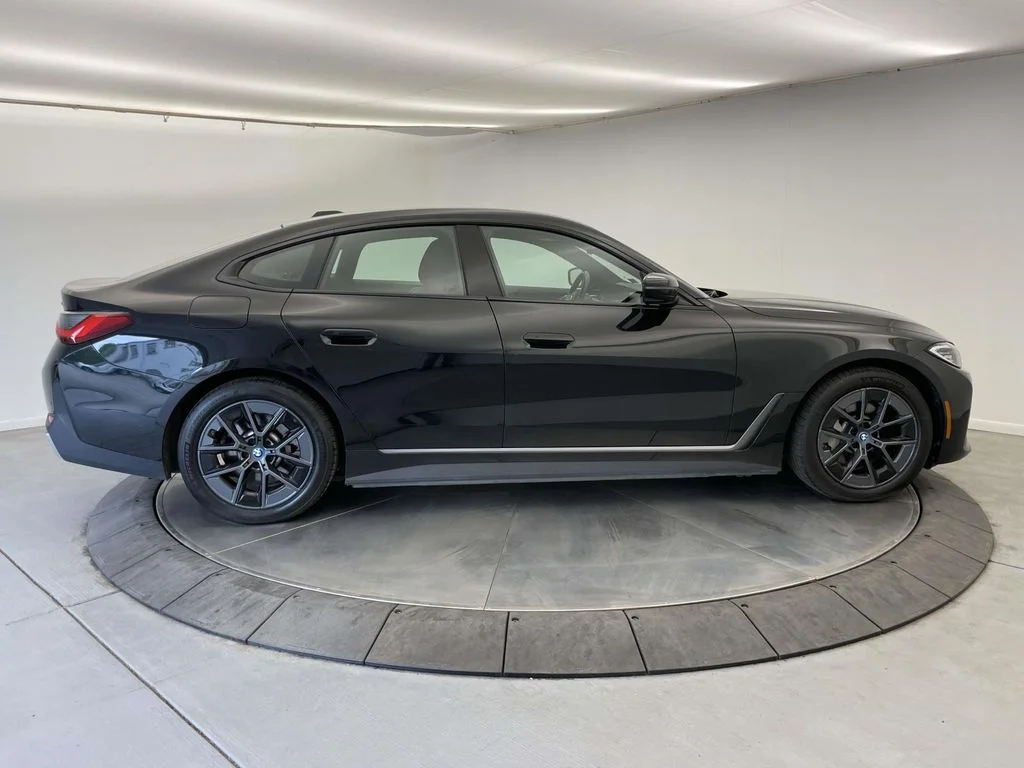 Used 2023 Black BMW eDrive40 image 6