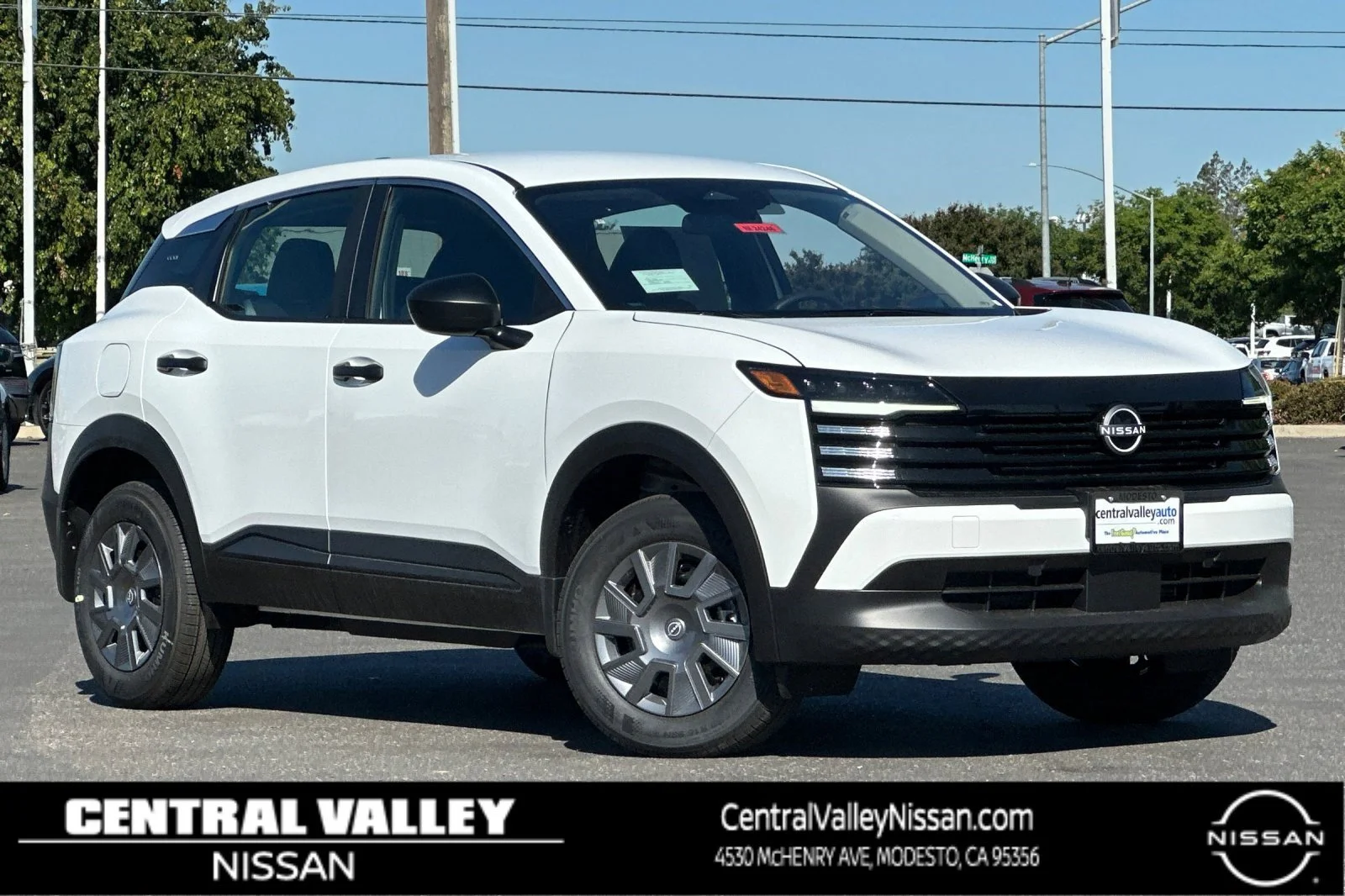 2026 Nissan Kicks 2.0 S's photo