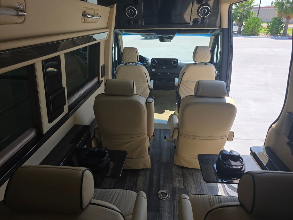 Used 2020 Black Mercedes-Benz Cargo 170 WB image 21