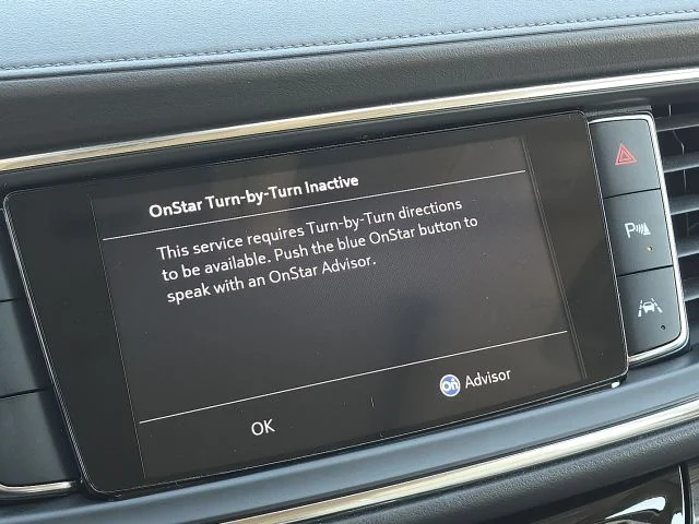 Used 2022 Black Buick Essence image 32