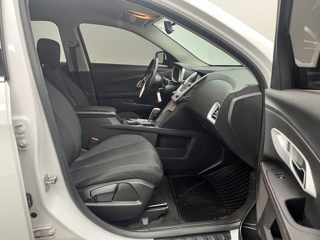 Used 2013 Summit White Chevrolet LT image 31