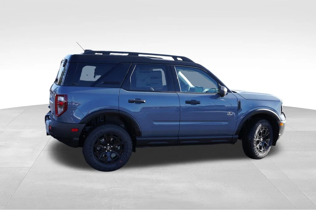 New 2026 Gray Ford Outer Banks image 4