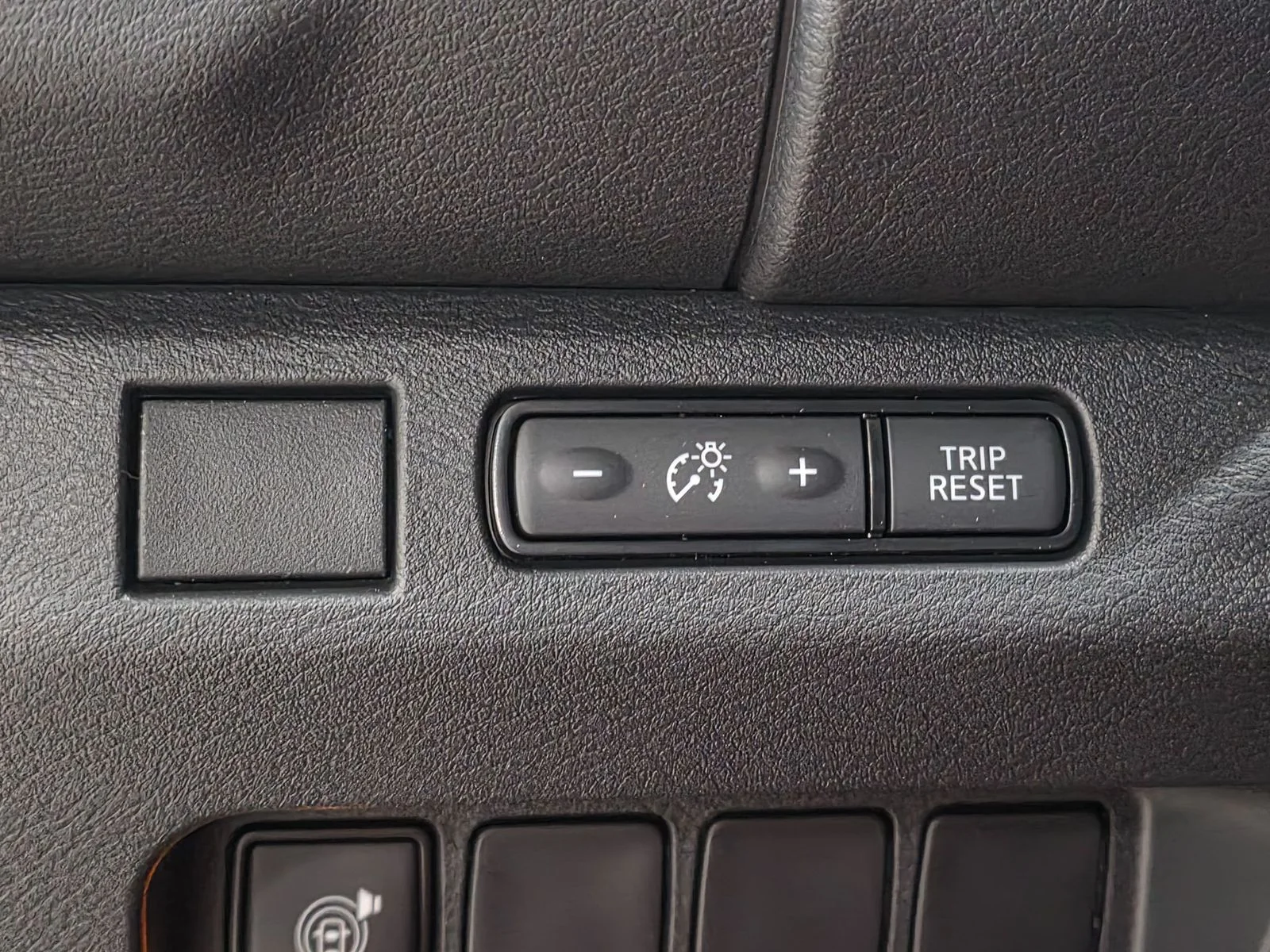 2026 Nissan Frontier SV - Photo 26