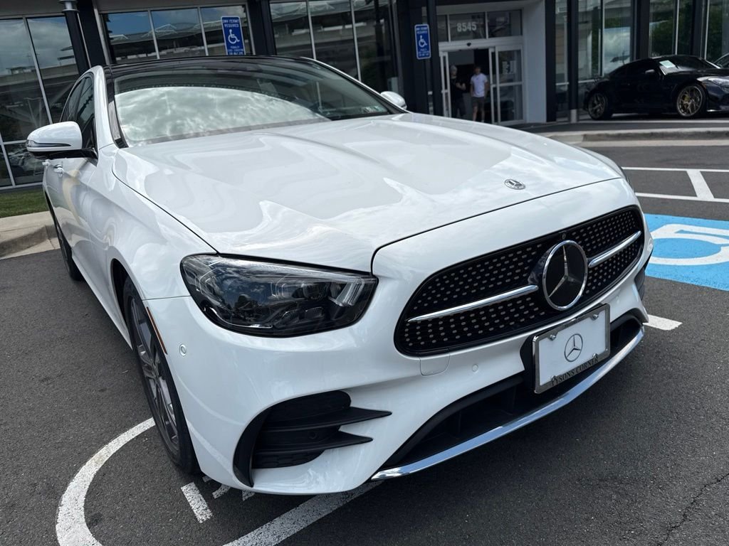 Used 2022  Mercedes-Benz E 350 image 2
