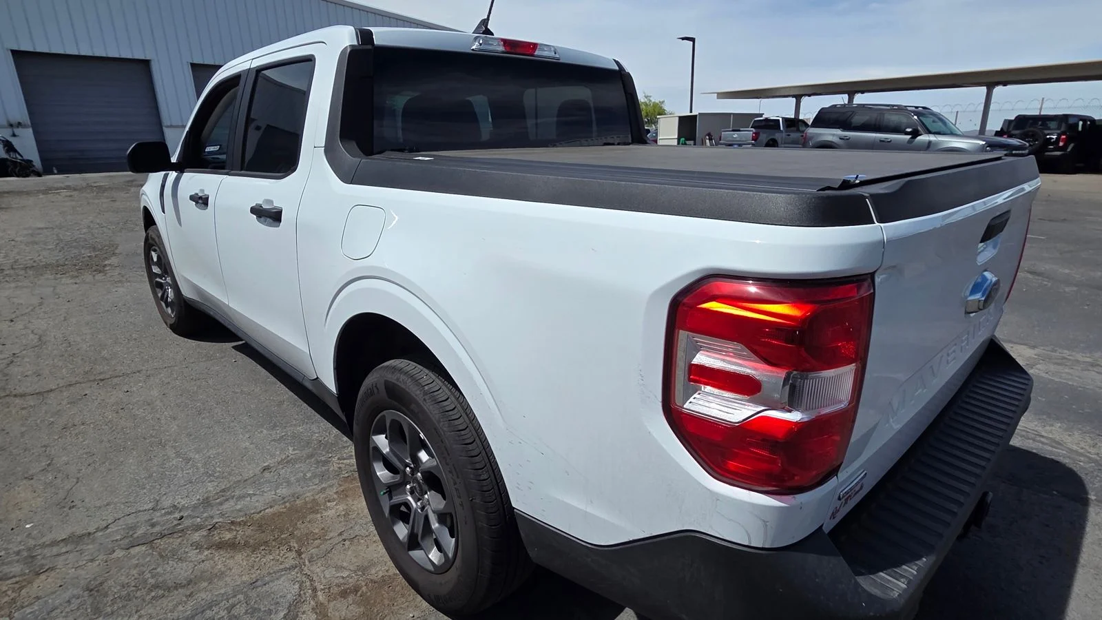 Used 2024 Oxford White Ford XLT image 11