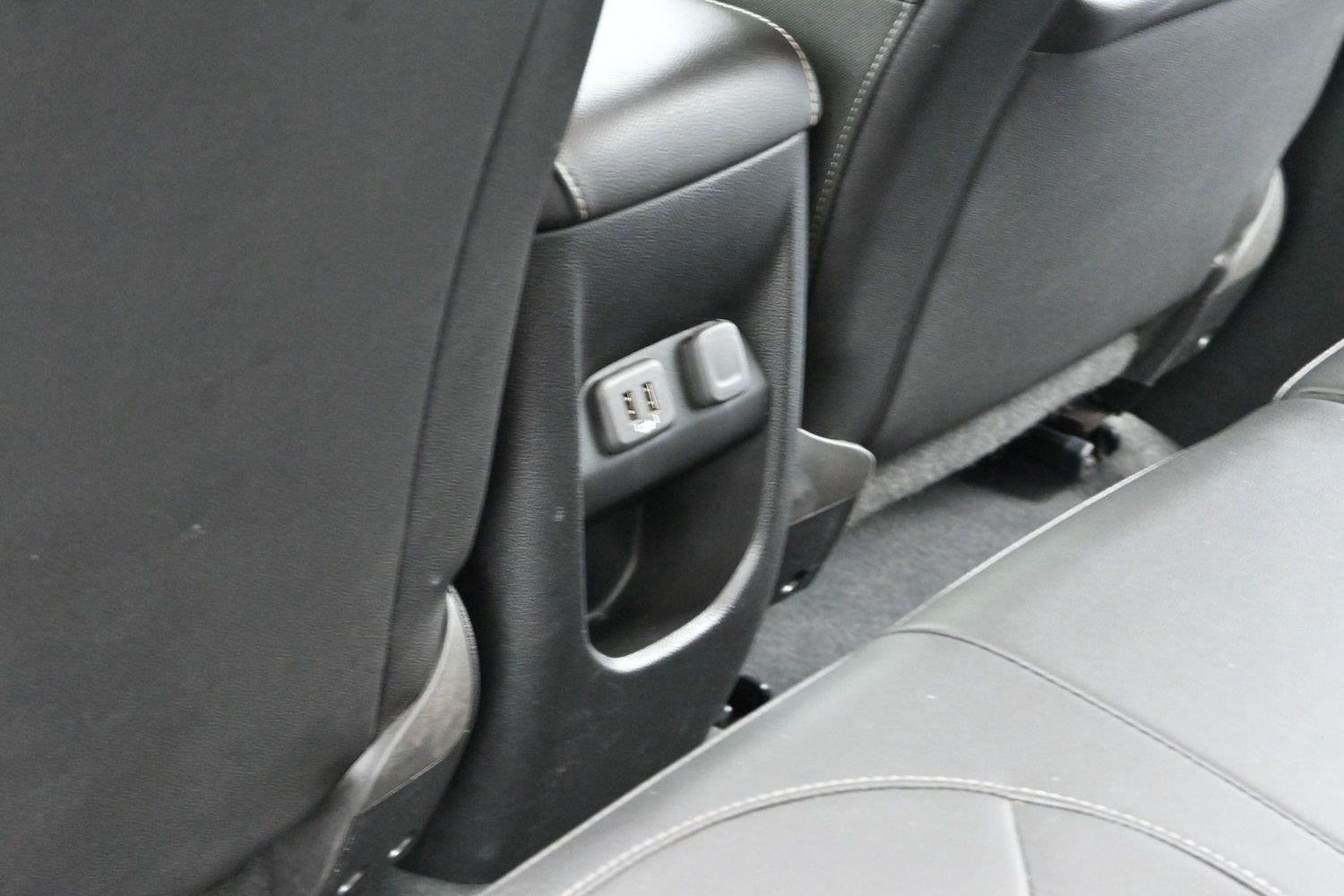 Used 2019 Onyx Black GMC 4WD SLT image 30
