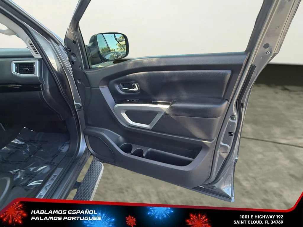 Used 2017  Nissan SV image 32