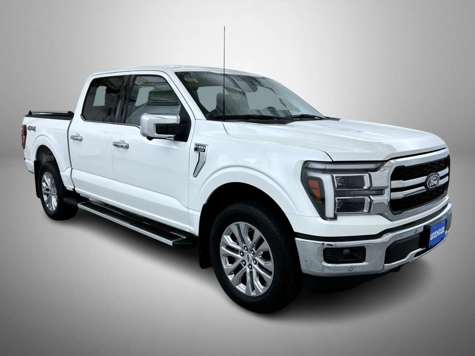 Used 2025 White Ford Lariat image 3