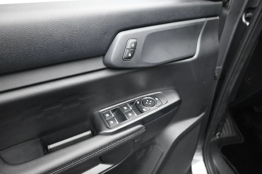New 2026 Carbonized Gray Metallic Ford XLT image 10