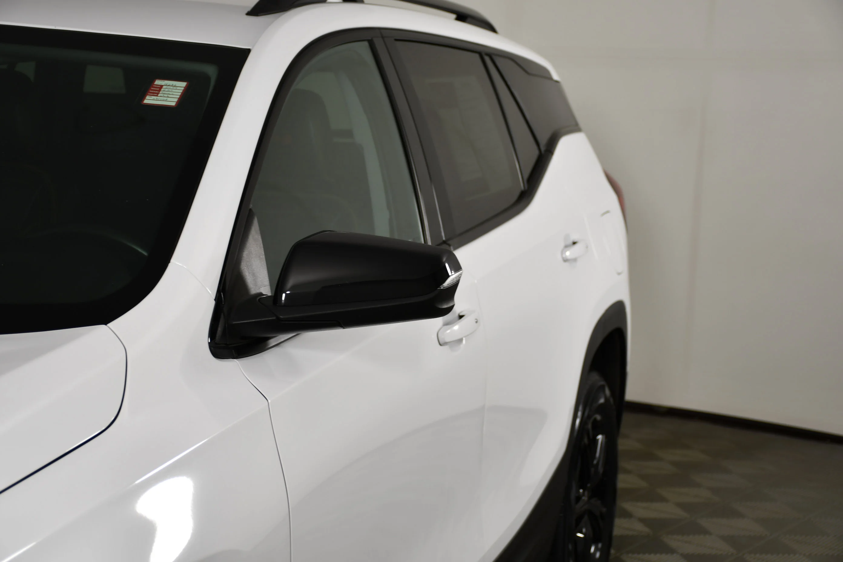 Used 2024 Summit White GMC AT4 image 13