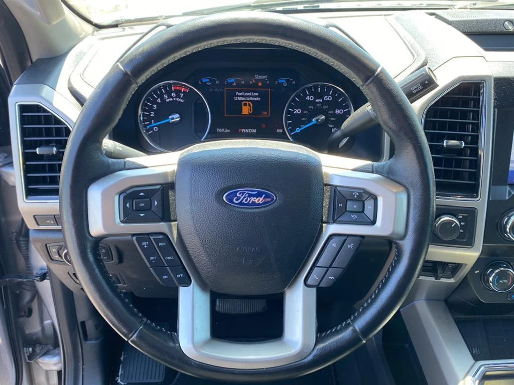 Used 2021 Iconic Silver/Carbonized Gray Ford Lariat image 12