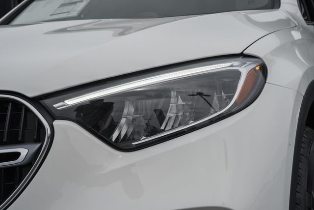 New 2026 Polar White Mercedes-Benz GLC 300 image 15