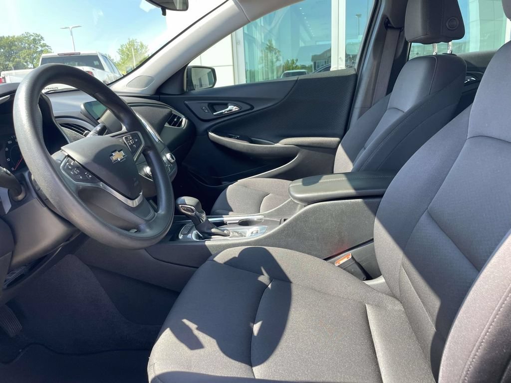 Used 2023 Mosaic Black Metallic Chevrolet LT image 14